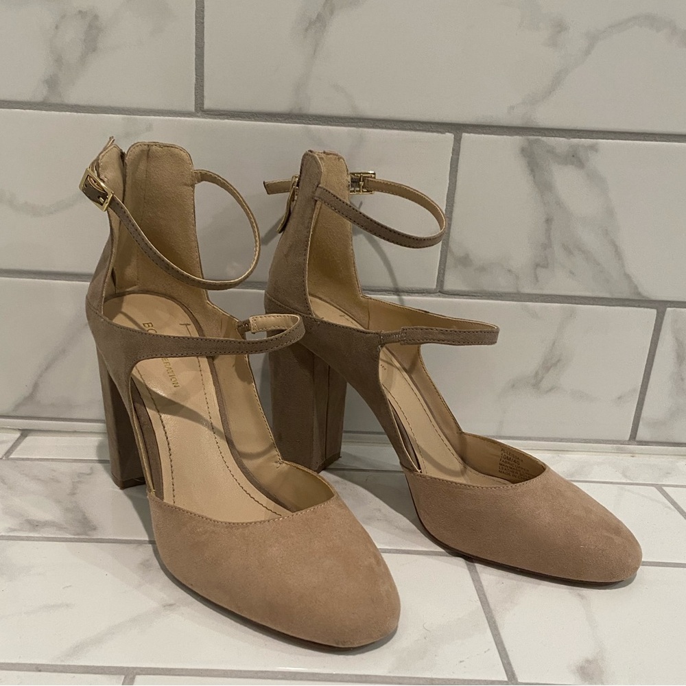 Two-toned Suede heels